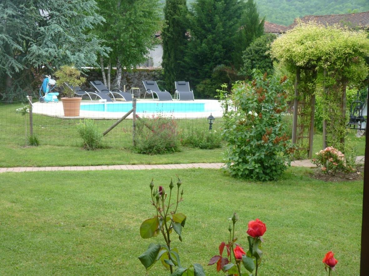 Chambres D'Hotes L'Ardiegeoise Luaran gambar